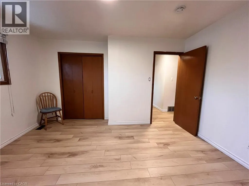 50 LIMERIDGE Road W Unit# Upper #Upper