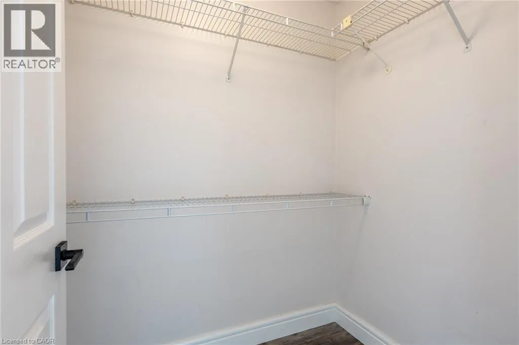 67 CAROLINE Street S Unit# 13A #13A