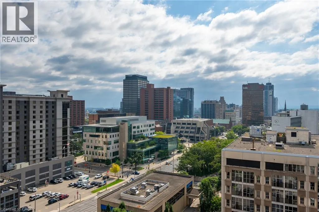 67 CAROLINE Street S Unit# 13A #13A
