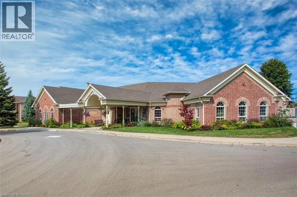 11 GREENTRAIL Drive