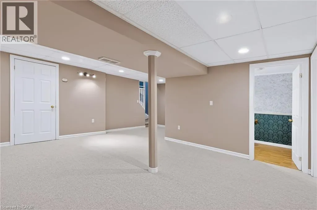 11 GREENTRAIL Drive