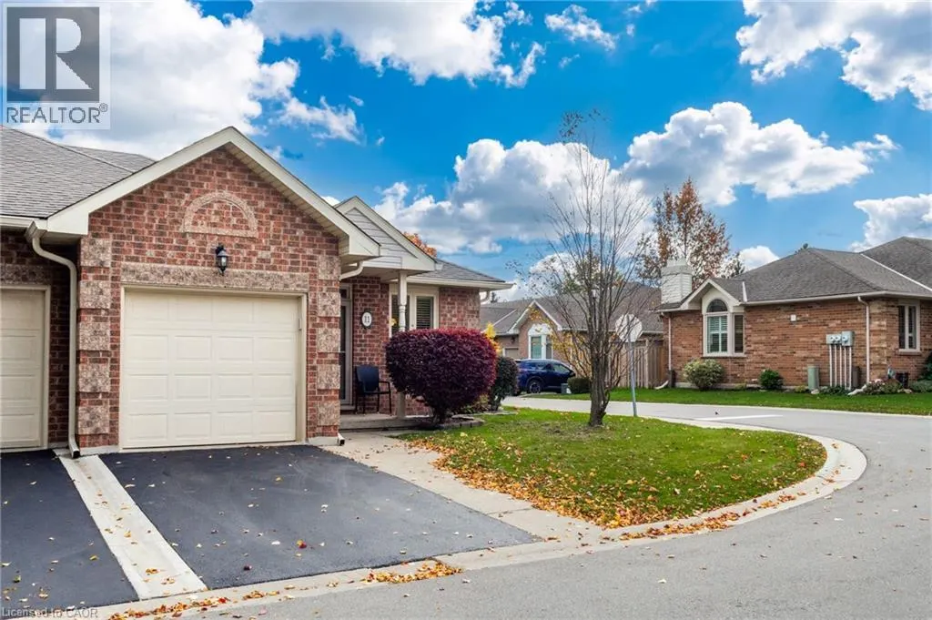 11 GREENTRAIL Drive
