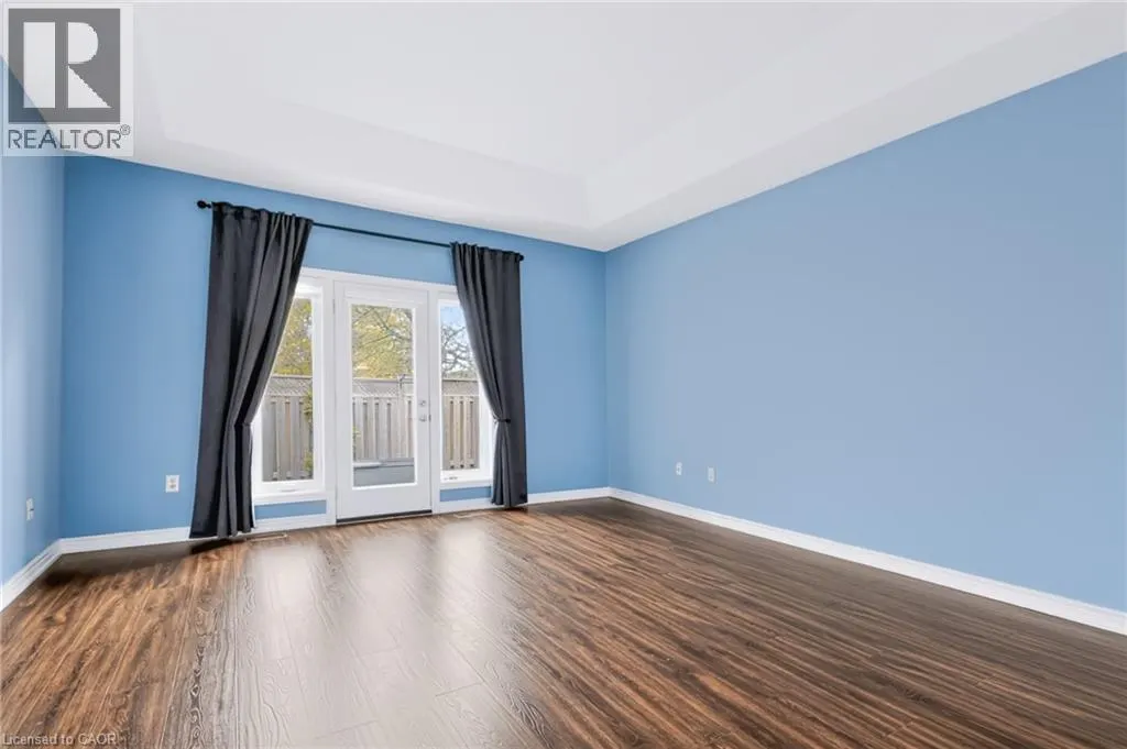 11 GREENTRAIL Drive