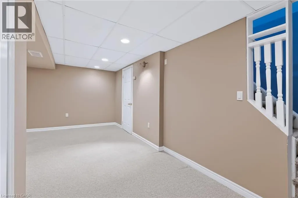 11 GREENTRAIL Drive