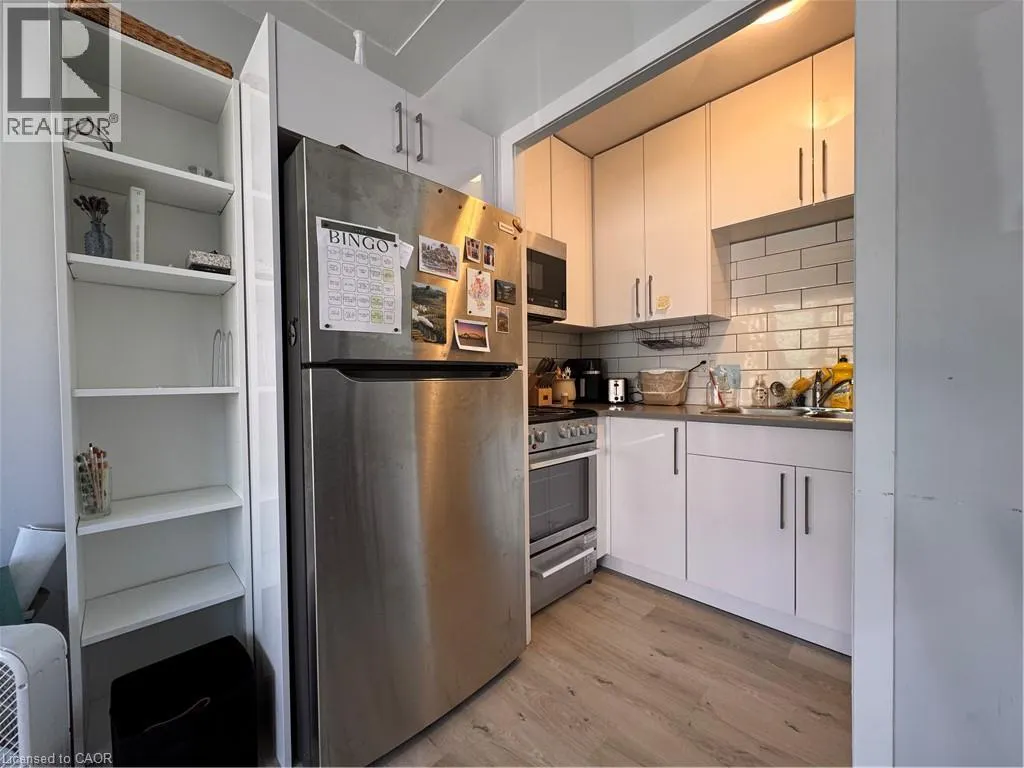 521 PARK Street Unit# 1 #1