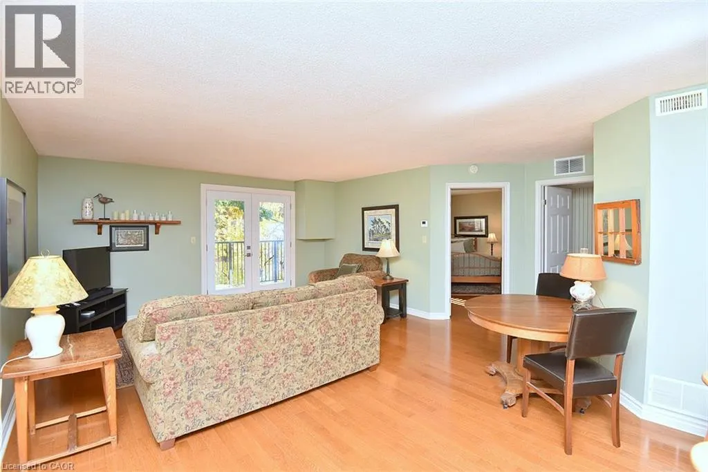 2030 CLEAVER Avenue Unit# 313 #313