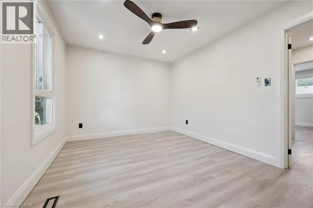 5475 LAKESHORE Road Unit# 107 #107
