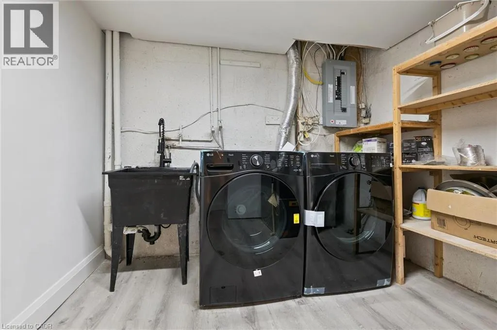 5475 LAKESHORE Road Unit# 107 #107
