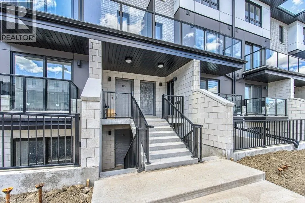 410 NORTHFIELD Drive Unit# B11 #B11