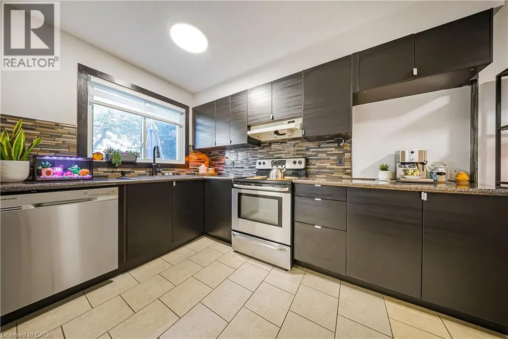 391 PIONEER Drive Unit# 3 #3
