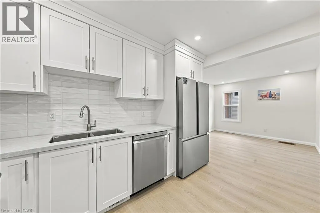 294 EAST 28TH Street
