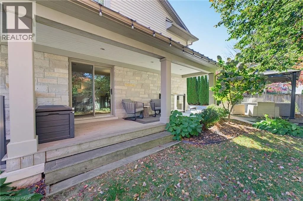 212 STADACONA Avenue
