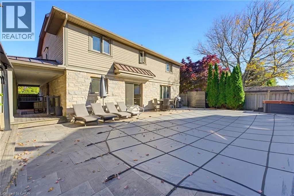 212 STADACONA Avenue