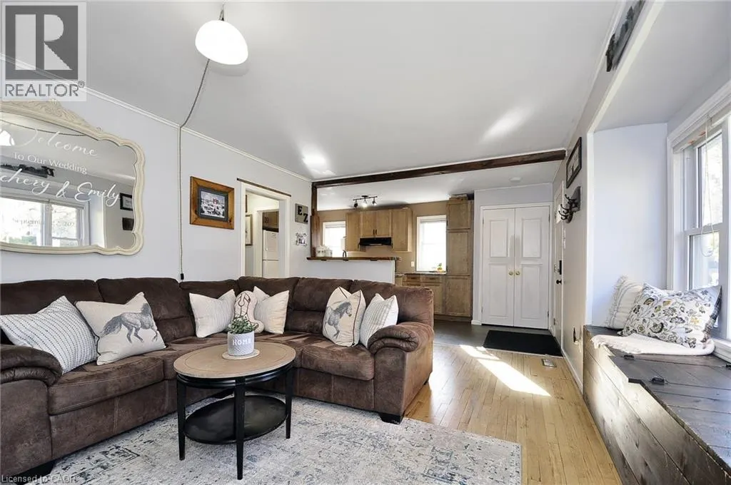 368 HURON Street