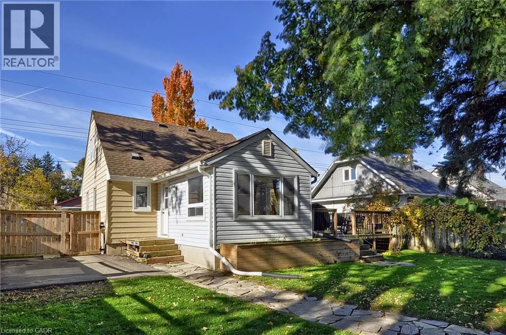 368 HURON Street