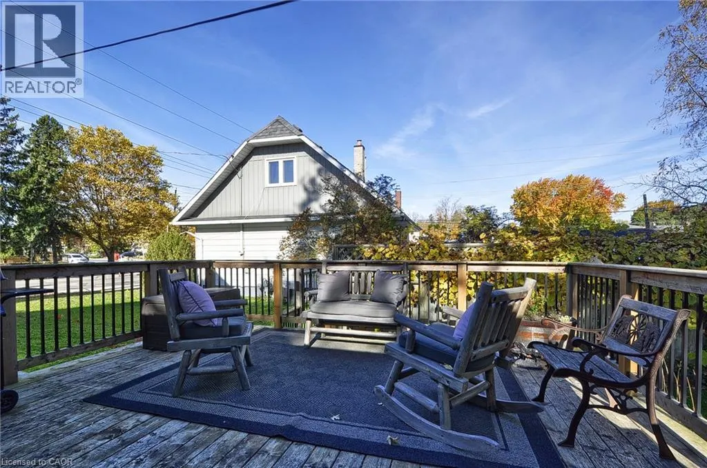 368 HURON Street