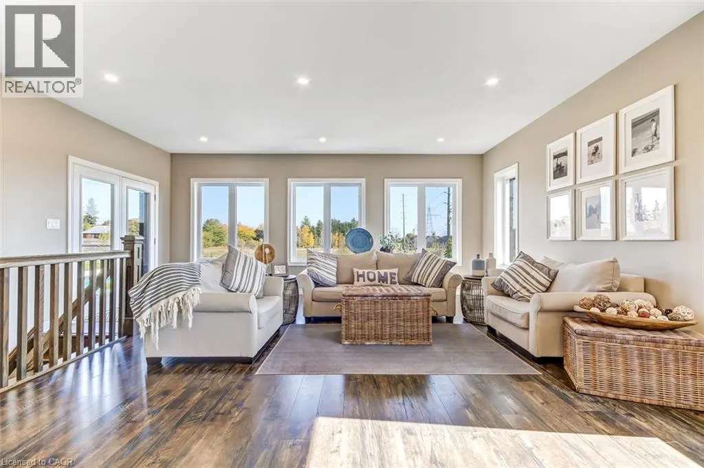 30 WHITING Drive