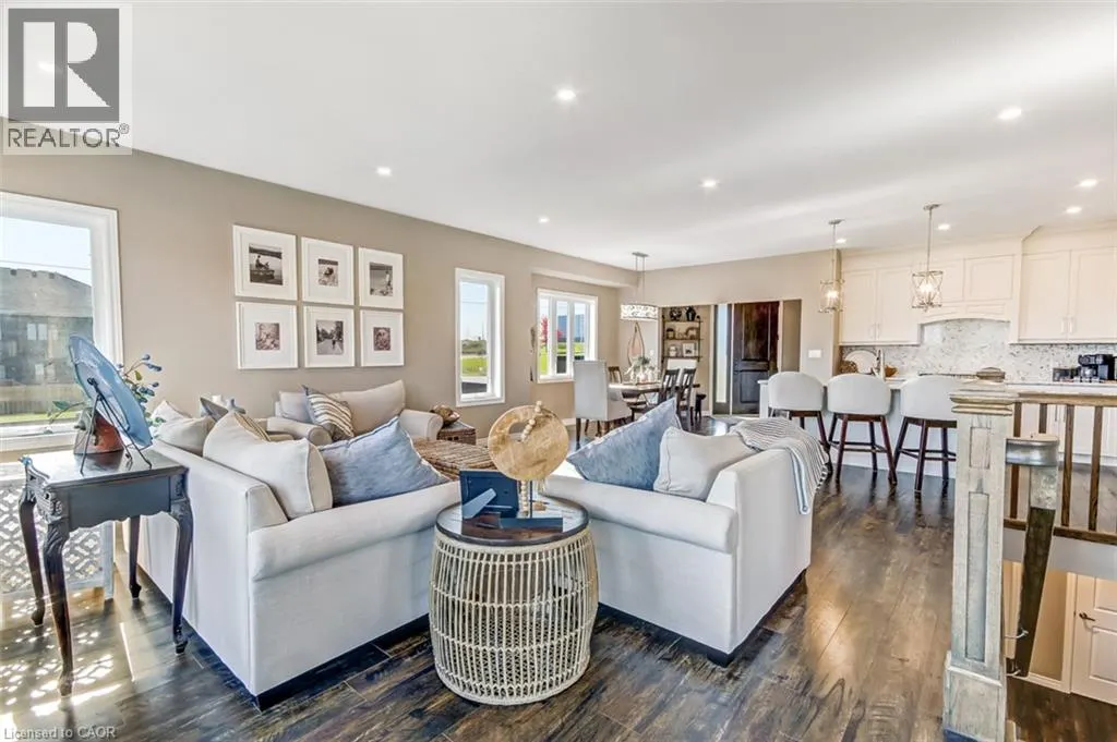 30 WHITING Drive