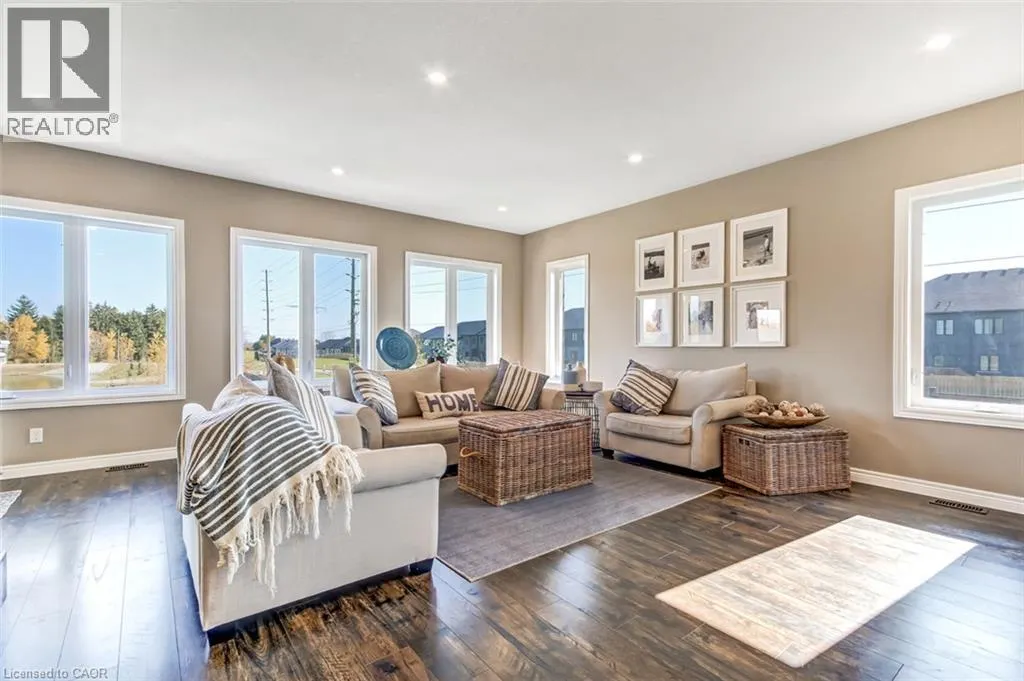 30 WHITING Drive
