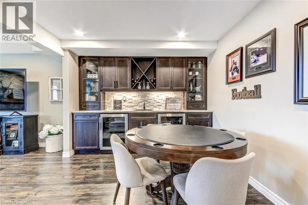 30 WHITING Drive