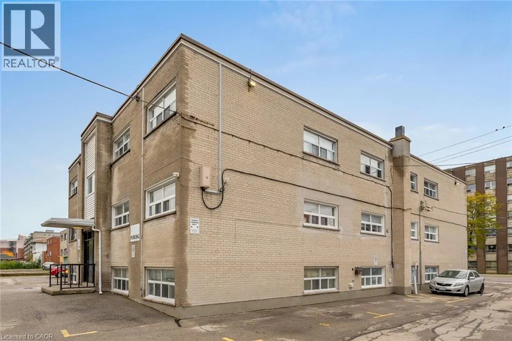 237 MOHAWK Road E Unit# 12 #12