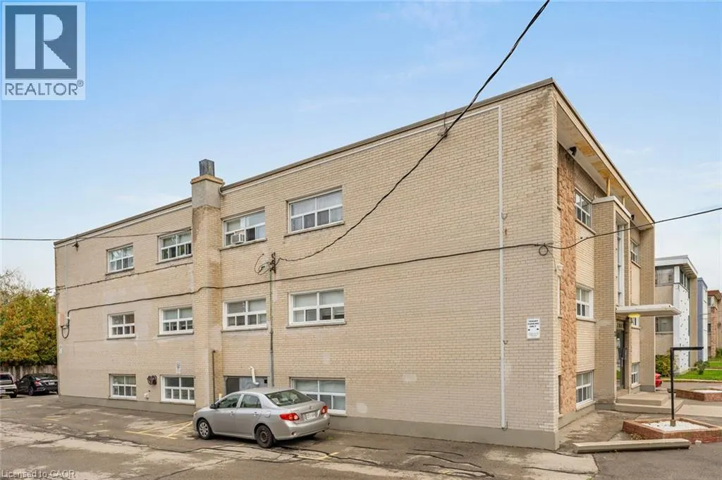237 MOHAWK Road E Unit# 12 #12