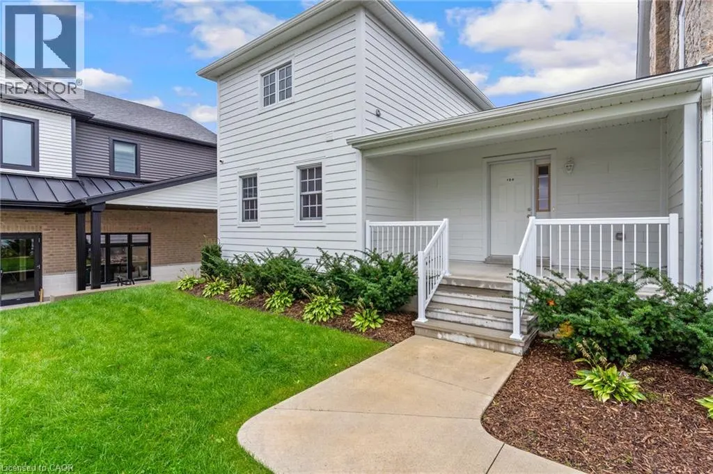 415 WATER Street S Unit# 104 #104
