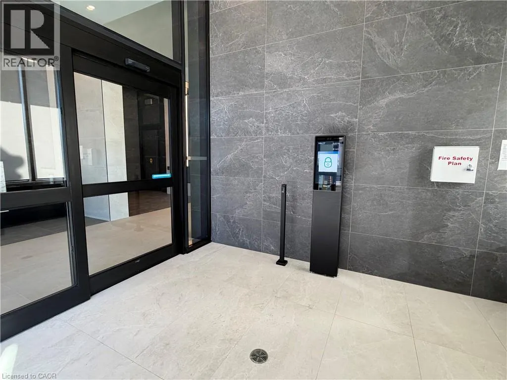 30 FRANCIS Street S Unit# 1501 #1501