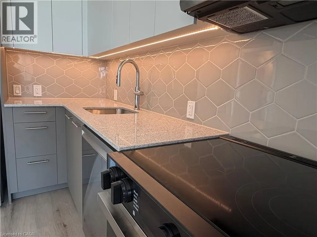 30 FRANCIS Street S Unit# 1501 #1501