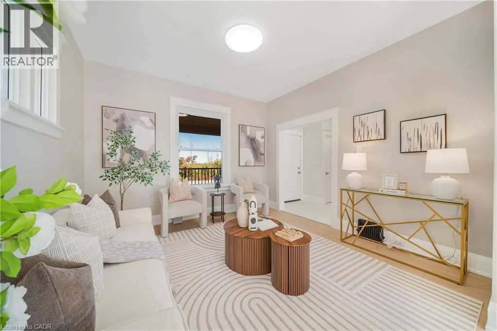 323 QUEENSTON Road