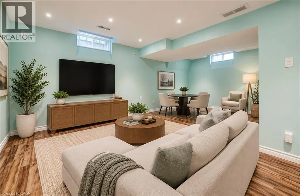 508 VERONICA Drive