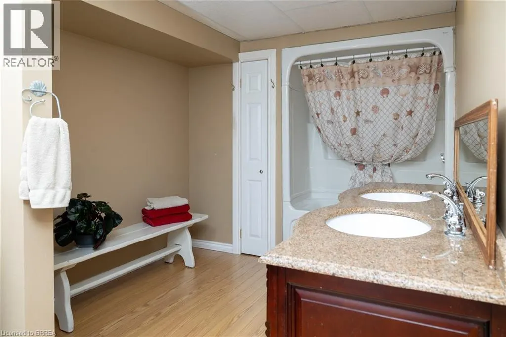 1834 WINDHAM RD 9