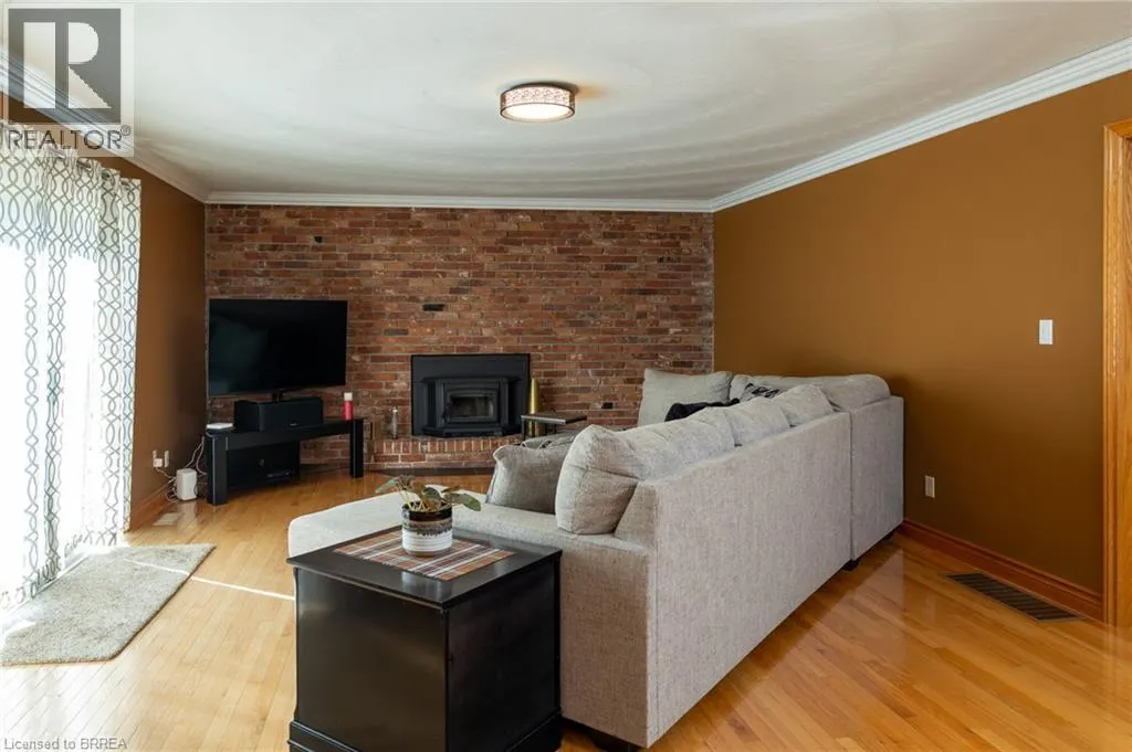 1834 WINDHAM RD 9