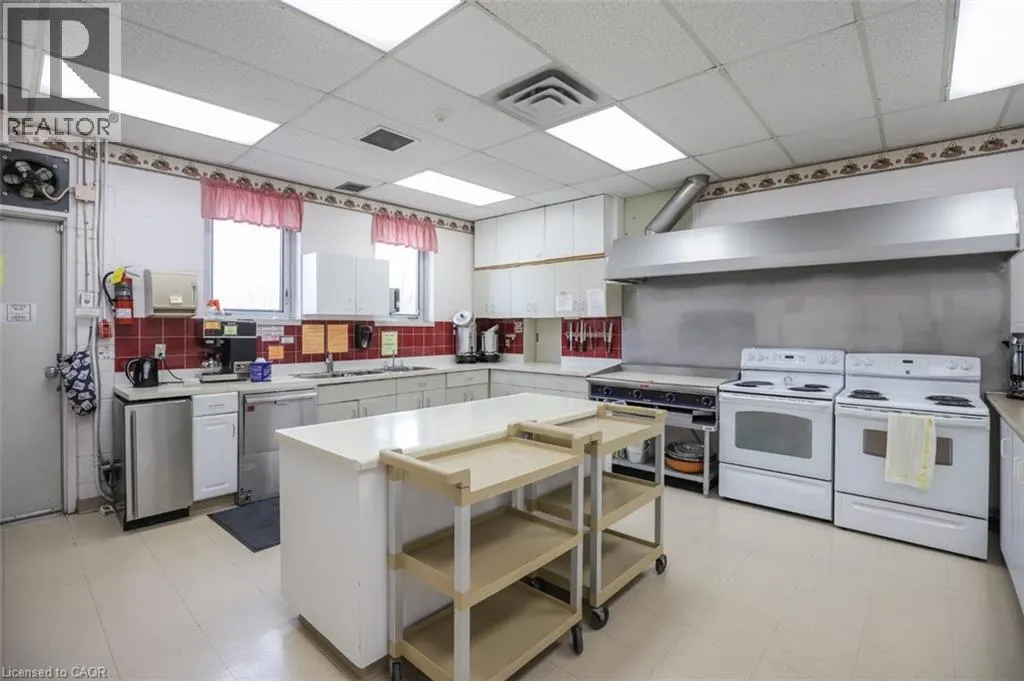 3033 TOWNLINE Road Unit# 518 #518