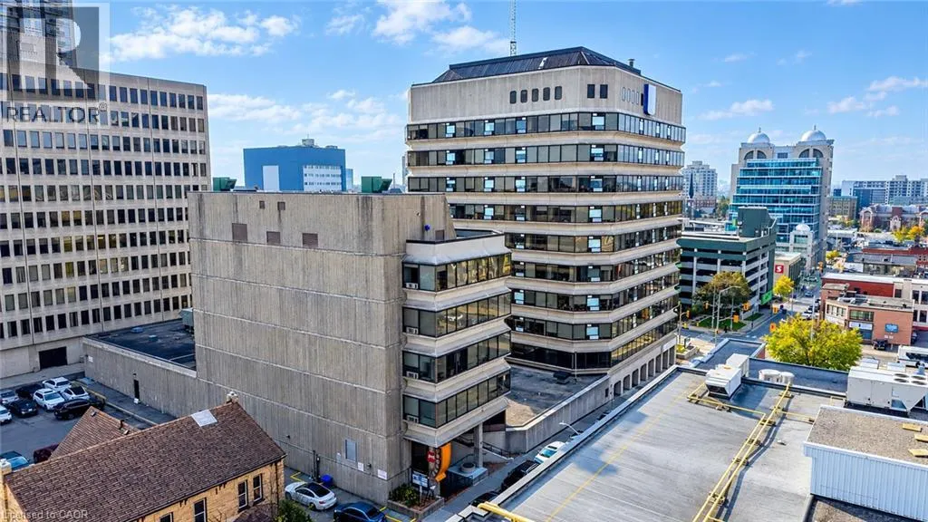 30 DUKE Street W Unit# 103 #103