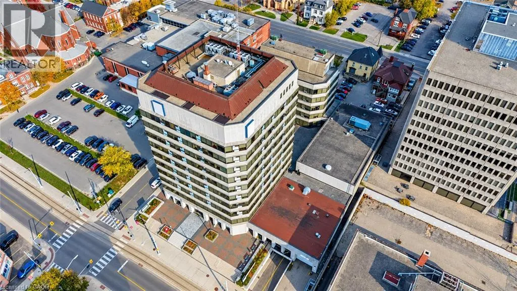 30 DUKE Street W Unit# 103 #103
