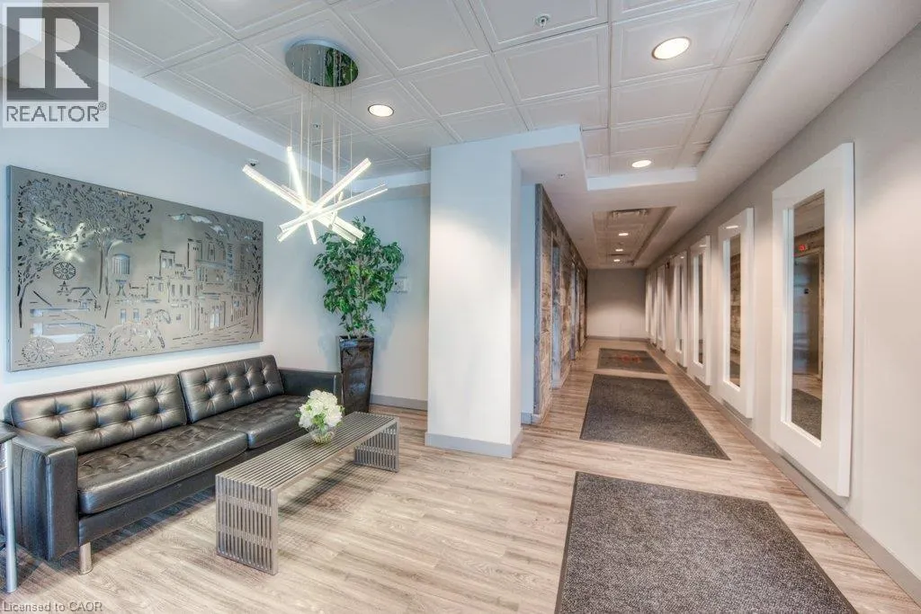 188 KING Street S Unit# 401 #401