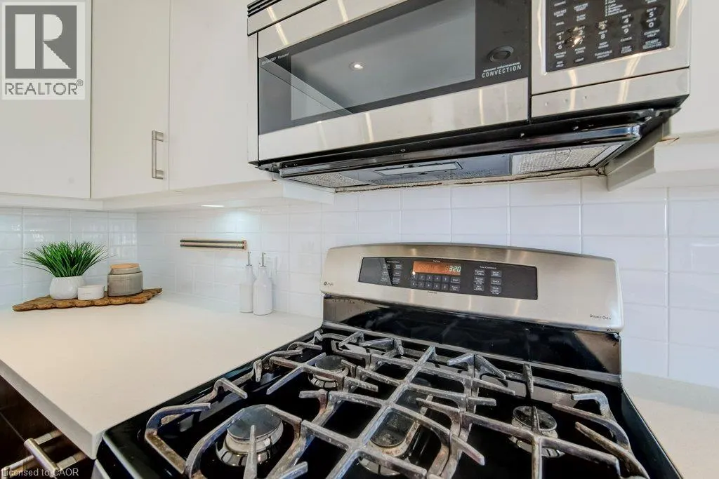 188 KING Street S Unit# 401 #401