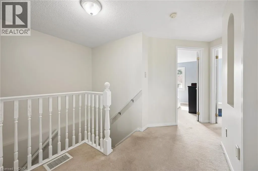 67 APPLE TREE Drive