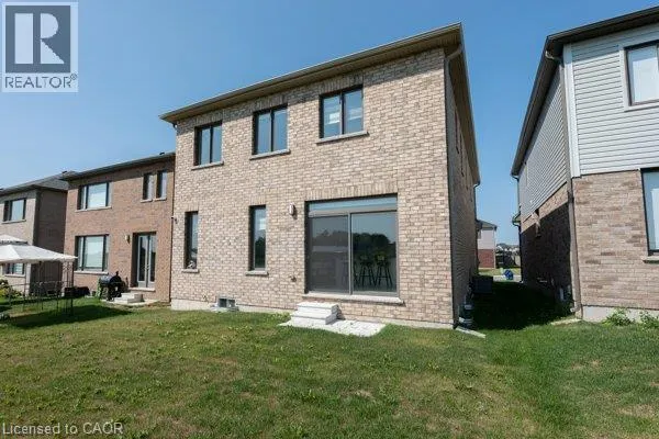 69 MARY WATSON Street