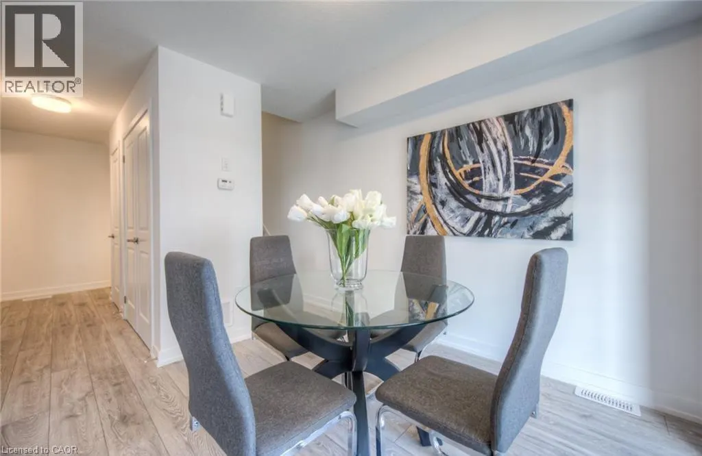 205 WEST OAK Trail Unit# 225 #225