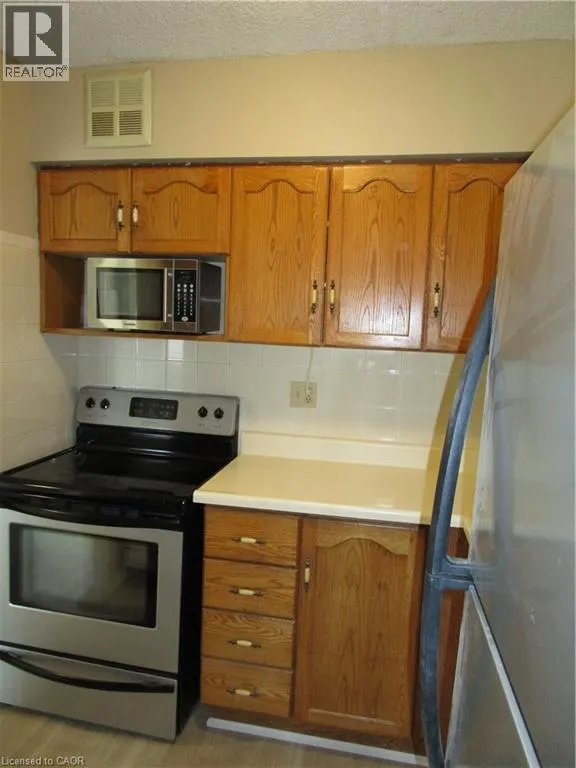 180 LIMERIDGE Road W Unit# 401 #401