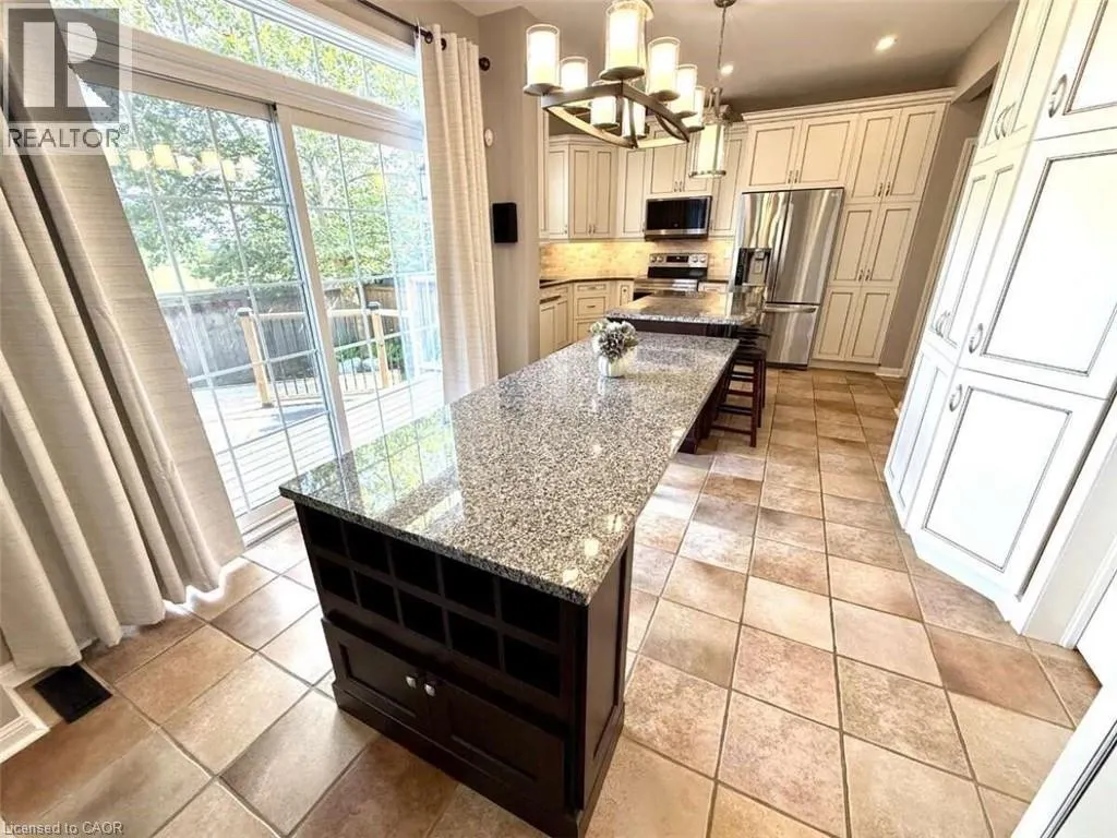 5673 ROSEVILLE Court