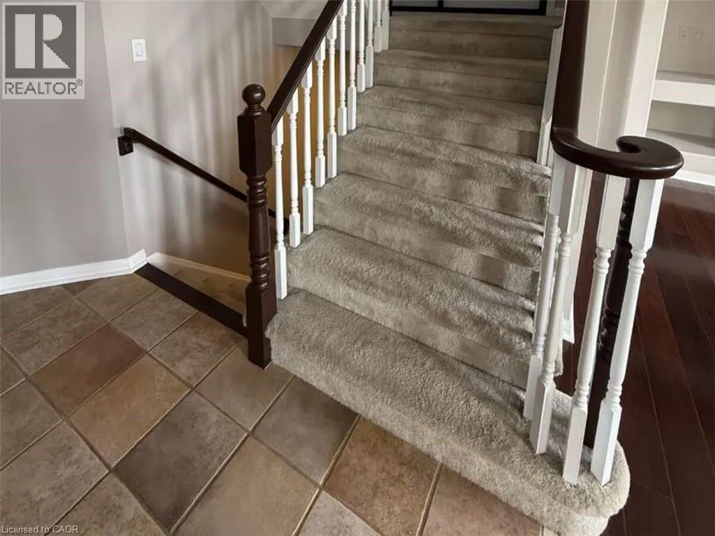 5673 ROSEVILLE Court