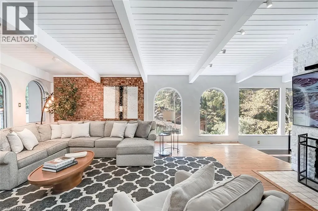 308 CARDINAL Avenue