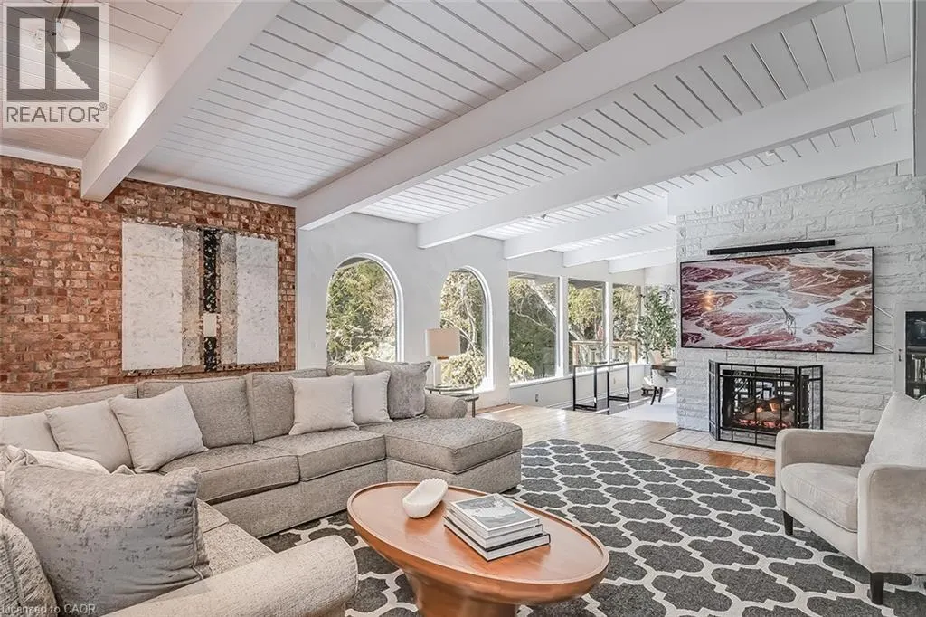 308 CARDINAL Avenue