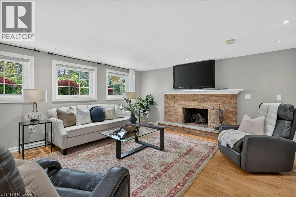 600 HOLLY HILL Crescent