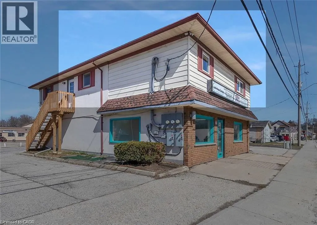 581 LANCASTER Street W Unit# 2 #2