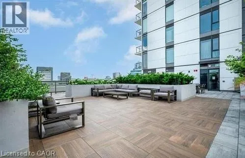 85 DUKE Street W Unit# 409 #409