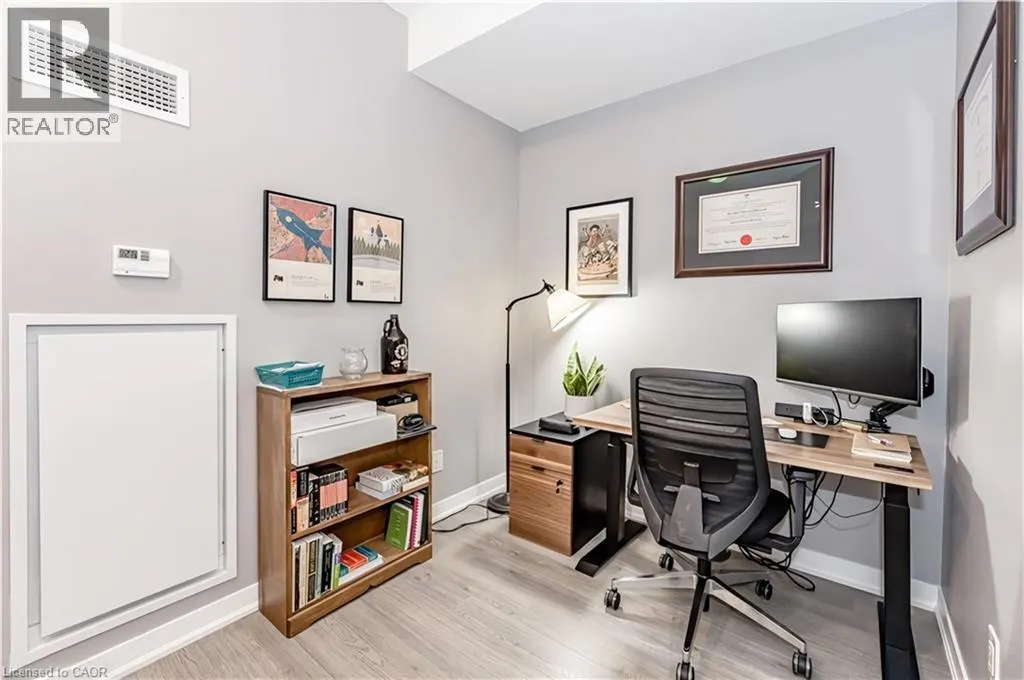 85 DUKE Street W Unit# 409 #409